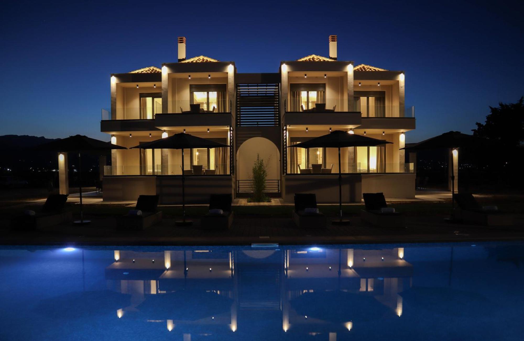 Almyres Luxurious Residences Míloi Esterno foto