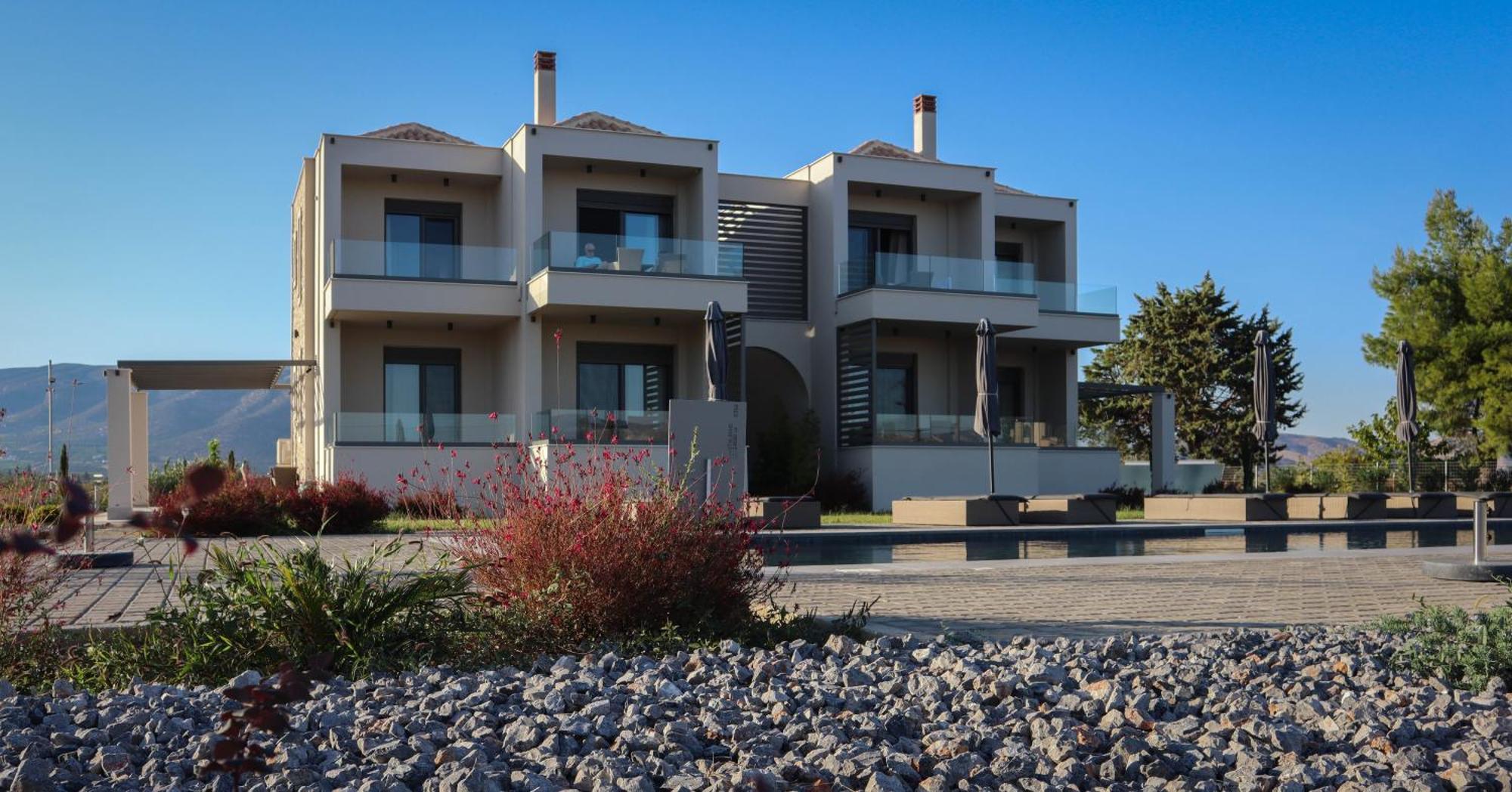 Almyres Luxurious Residences Míloi Esterno foto