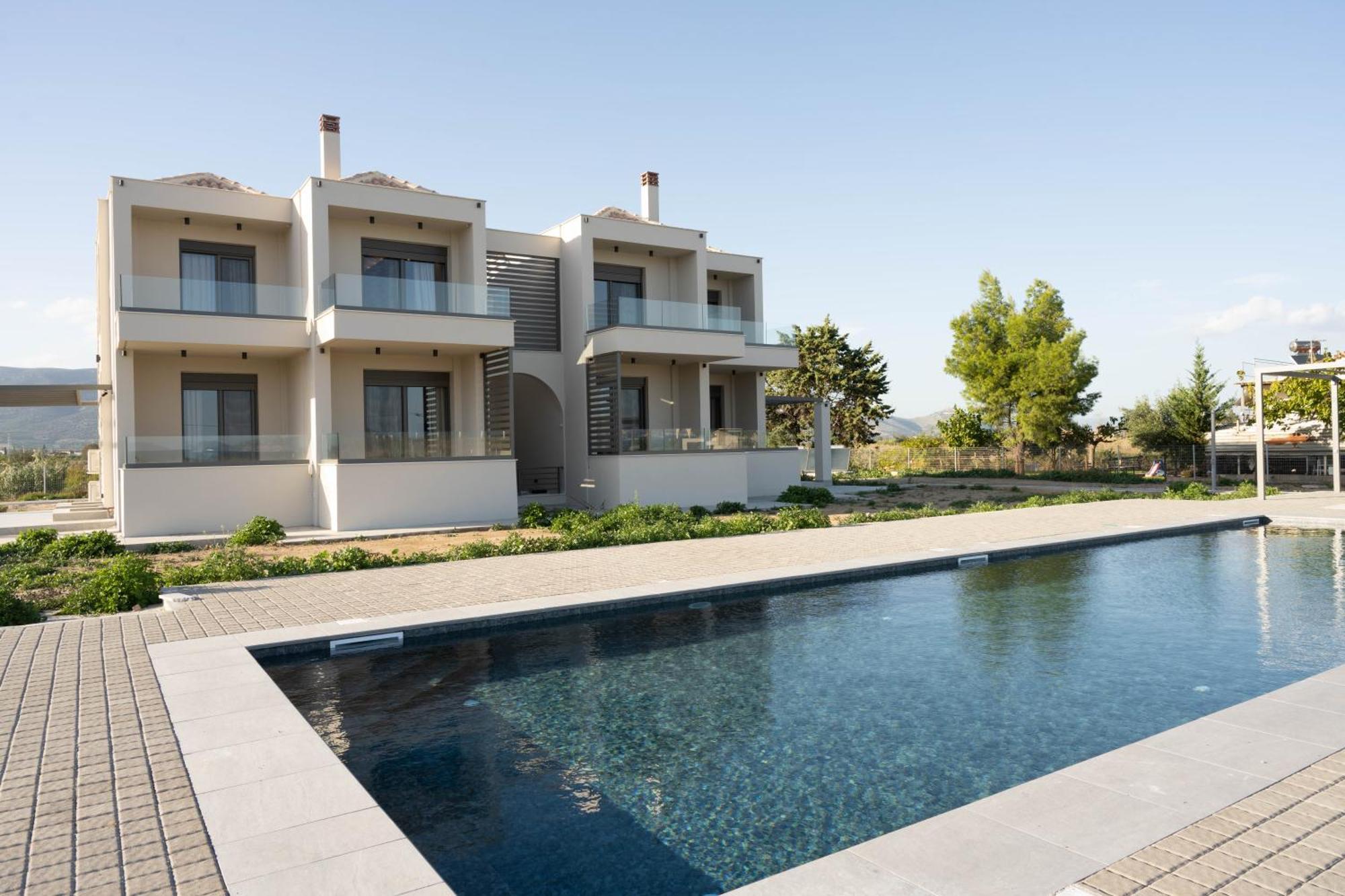 Almyres Luxurious Residences Míloi Esterno foto