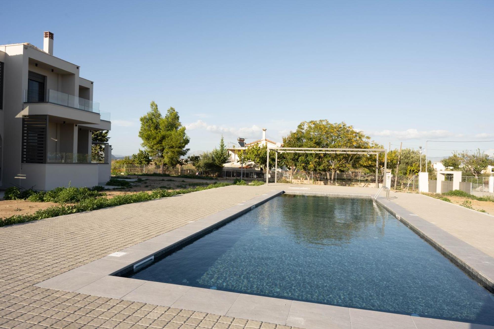 Almyres Luxurious Residences Míloi Esterno foto